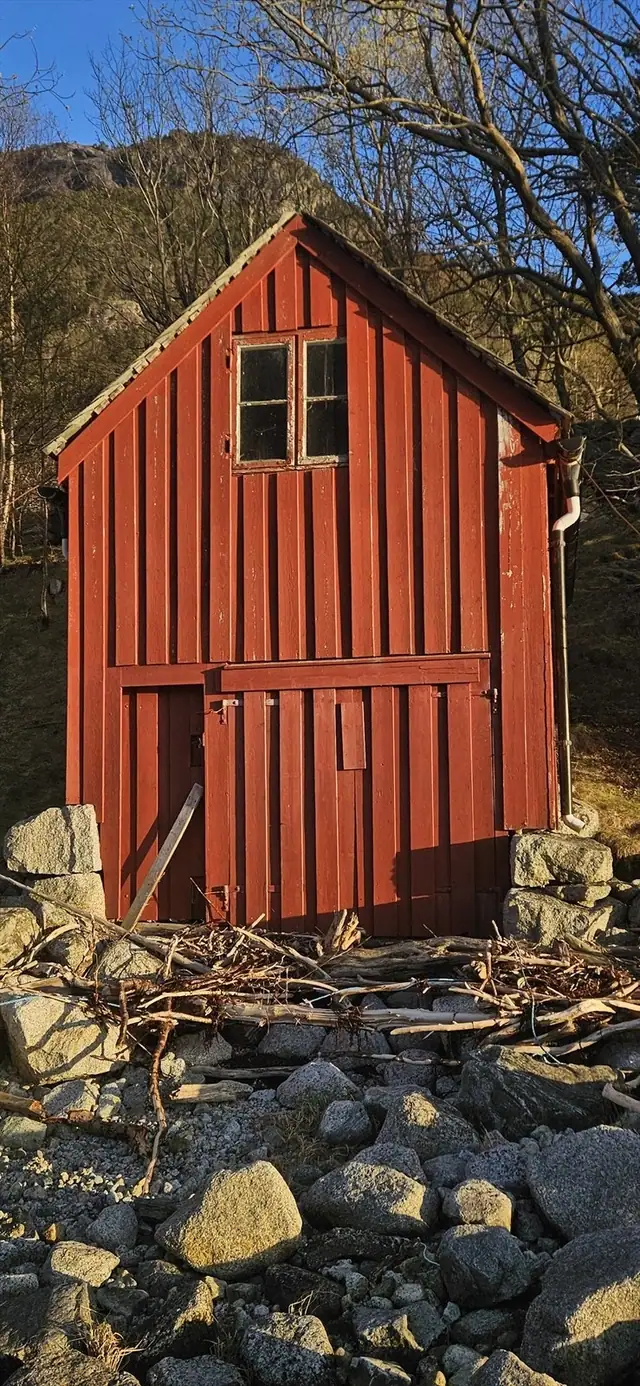 Simadalsvegen, naust — bilde 7