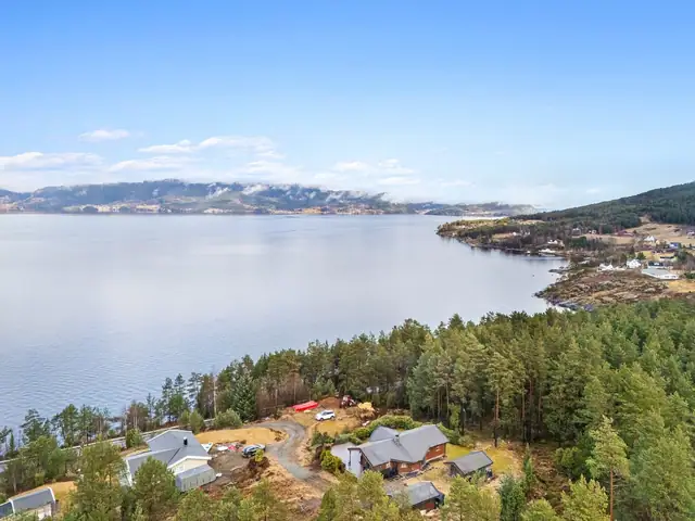 Hammaren 28, Kysnesstrand
